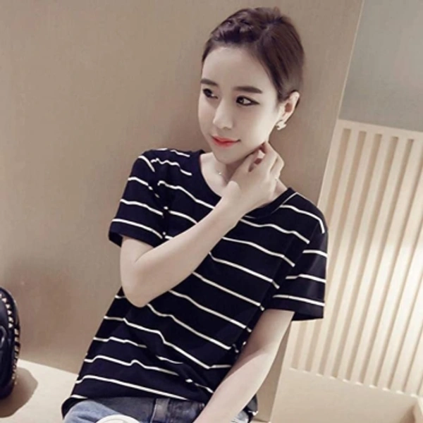 Printed Women Blue T-ShirtColor: Blue, WhiteSize: S, M, L, XLColor :BlueType :Round NeckSleeve :Half SleeveFit :RegularFabric :Cotton BlendStyle Code :727271Neck Type :Round Neck7 Days Return Policy, No questions asked. - Black, S