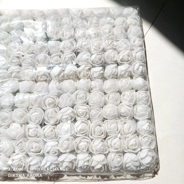 White Foam Flower (144pcs)  - 1.8CM