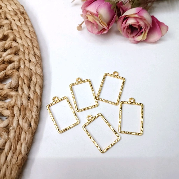 Recnatgle Pendant Bezel 5 Pcs Pack Gold 
