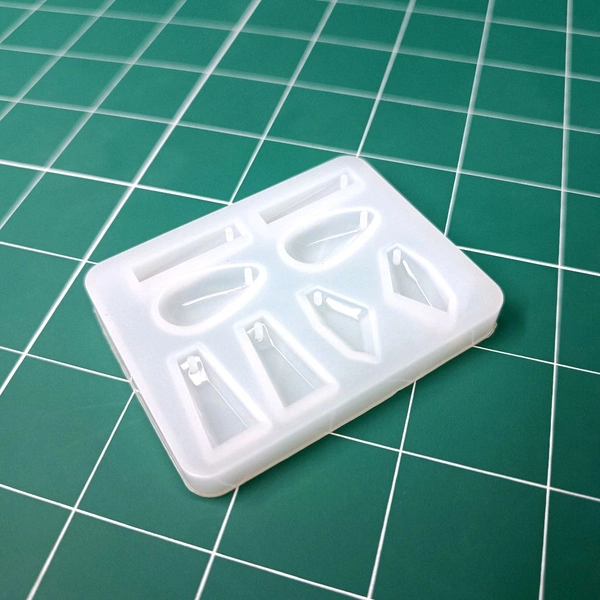 Minimal Pendant Designs Mold 