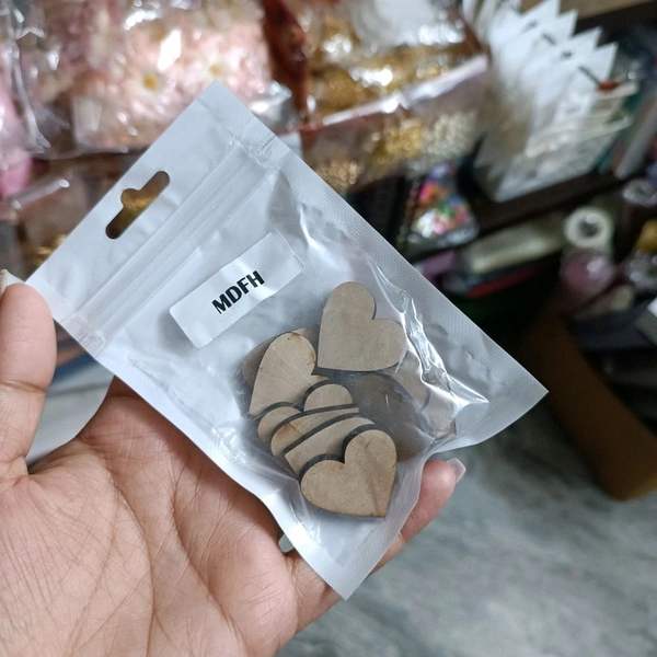 10 Pcs Hearts MDF PACK 