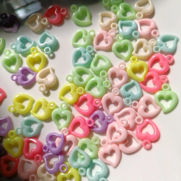 Charms / Beads 25 Grms (Empty HEART)