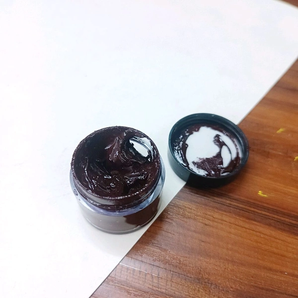 Opaque Pigment Coffee 