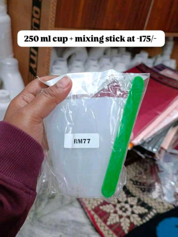 250 Ml Mixing Cup And One Silicon Stick Combo