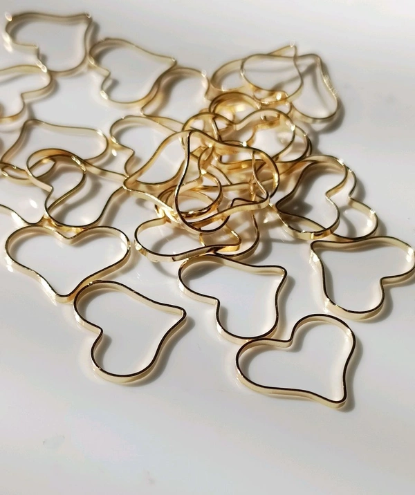 Heart Plain Bezel Golden Without Hole (3 cm ) 10 Pcs 