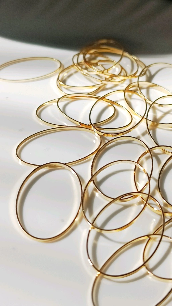 Oval Plain Bezel Golden Without Hole  10 Pcs 