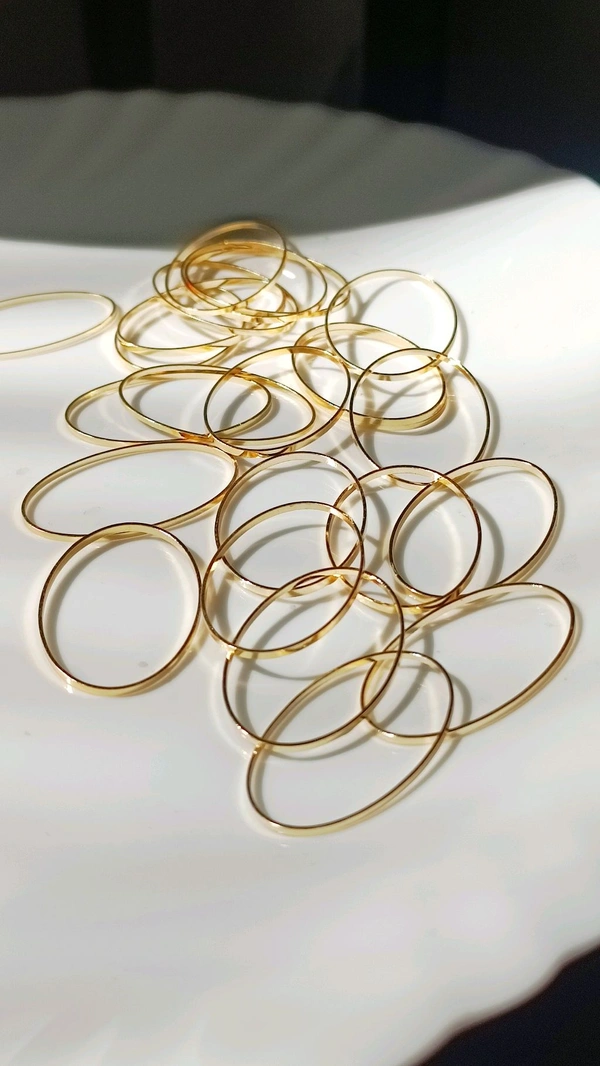 Oval Plain Bezel Golden Without Hole  10 Pcs 