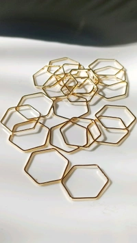 Hexagon Plain Bezel Golden Without Hole (2.2cm ) 10 Pcs 