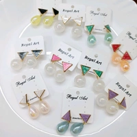 Round Base Triangle Earing Pair ( Random ) 