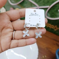 White Diamond Butterfly Earing Pair 