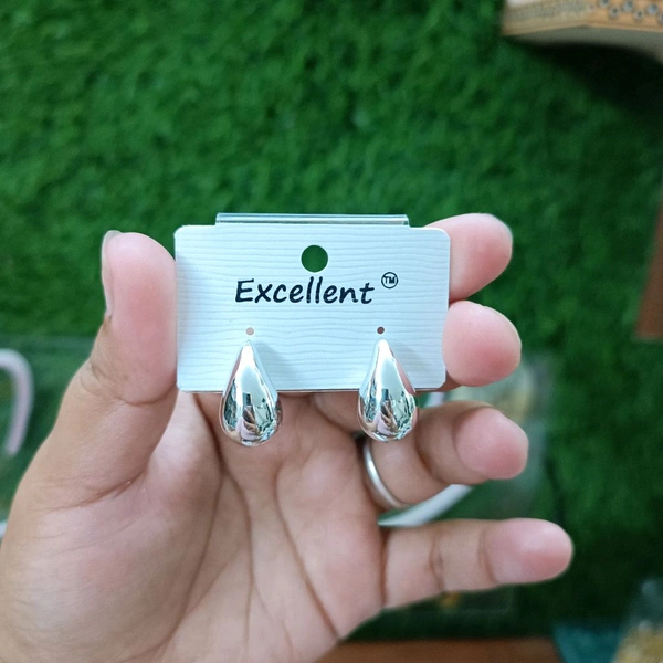 Silver  Drop Earing Pair 