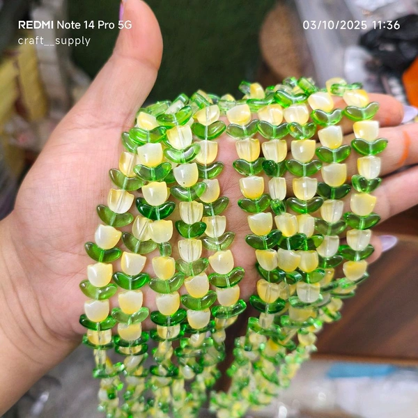 Tulip Beads Line Green  (25-30 Pieces) 
