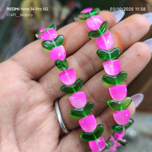 Tulip Beads Line Dark Pink (25-30 Pieces) 