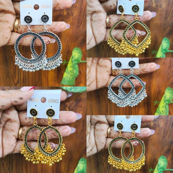 30 Pcs Mix Non Beaded Jhumka 