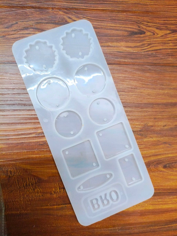  Bracelet mold 