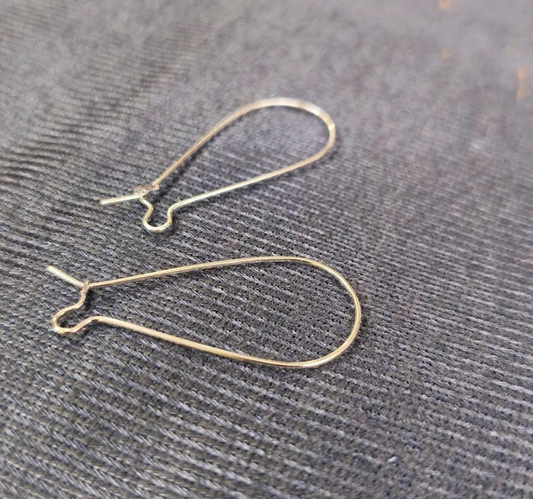 Kidney Earing Hook Silver (10grms) 