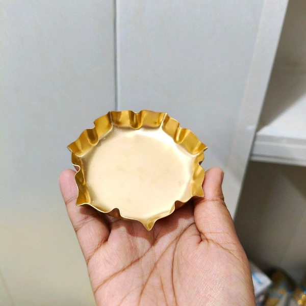 Metal Urli Base 3.5" Inch 