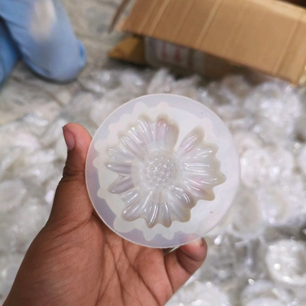 Daisy Candle Mold 25 Pcs 