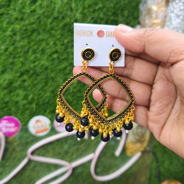 Resin Jhumka Base Pair Square golden (Black Beads) 