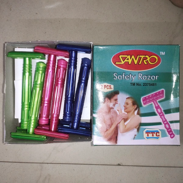 Don Plastic Razor- Mrp 10, Price  6/Pcs [Pack Of 12 ]