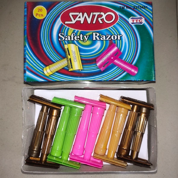 Santro Plastic Razor- Price 2.25/Pcs [Pack Of 20]