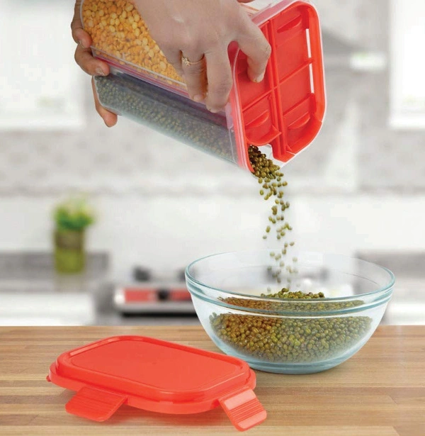 0763 Transparent 4 Section Storage Dispenser (2000 ml)