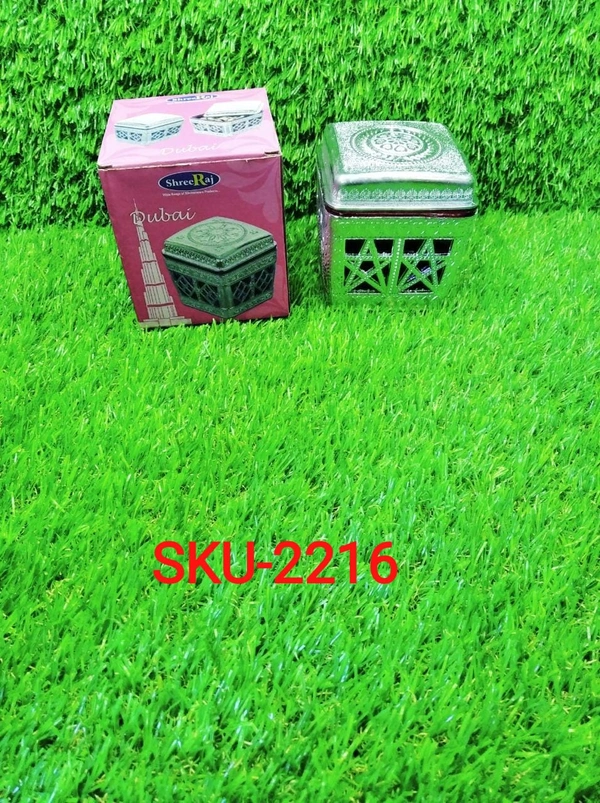 2216 Dubai Mukhwas Dani Traditional Art Work