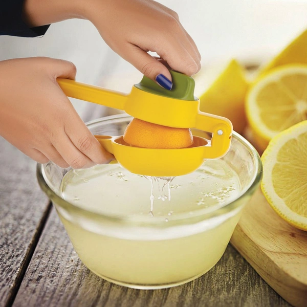 2771 Lemon Squeezer can be taken For Squeezing Lemons For Types Of Food Stuffs.