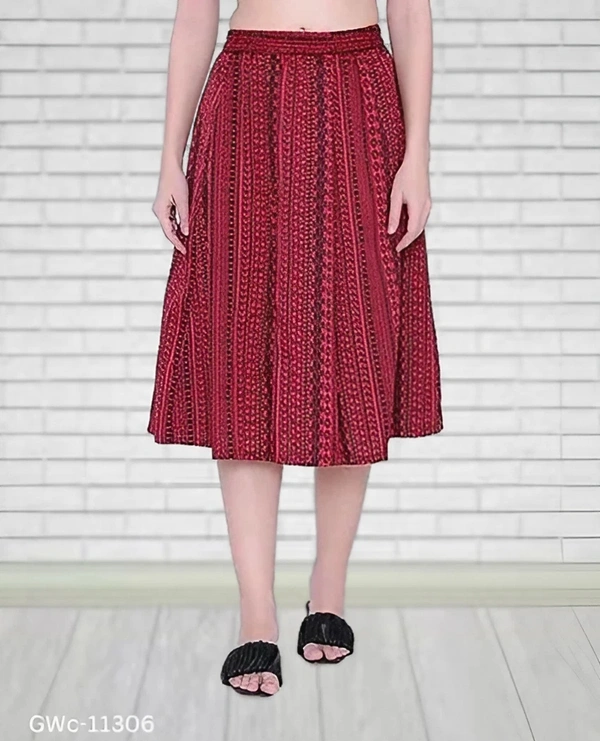 GWc-11306 Women skirt - 40