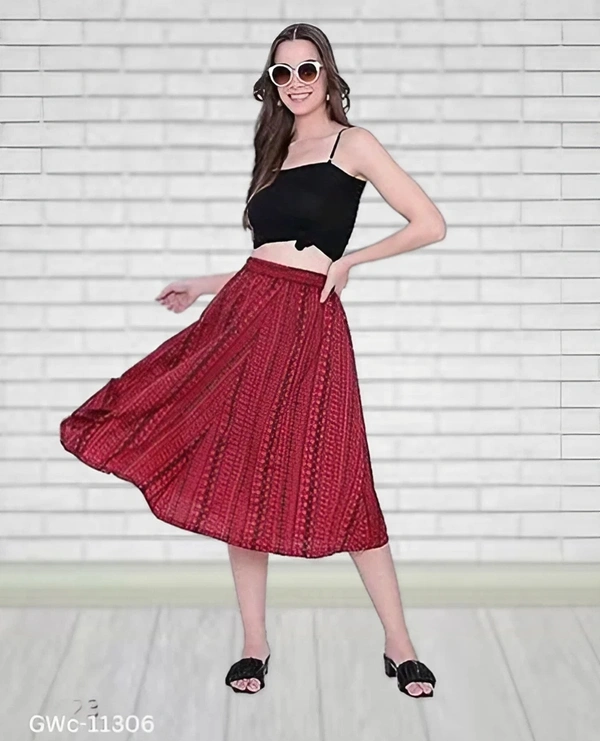 GWc-11306 Women skirt - 40