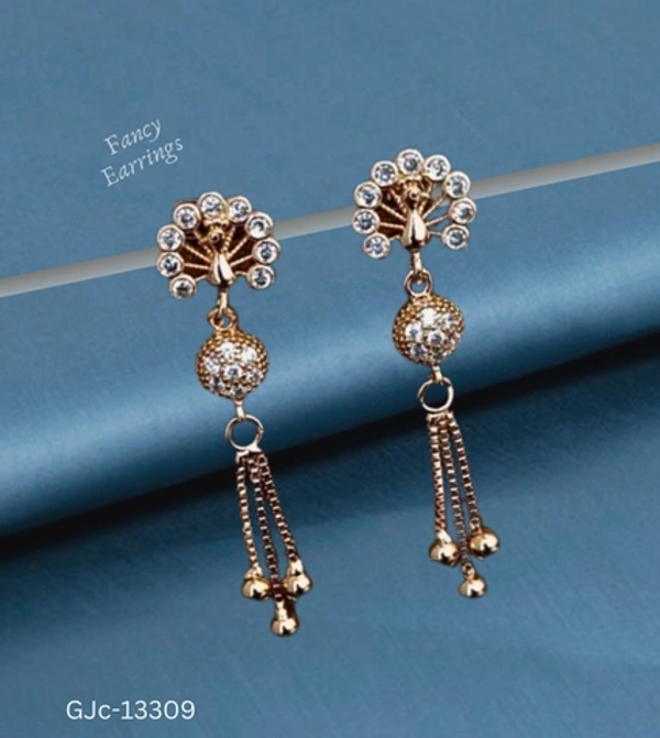 GJc-13309 Trendy Earings For Women's - Non-Adjustable
