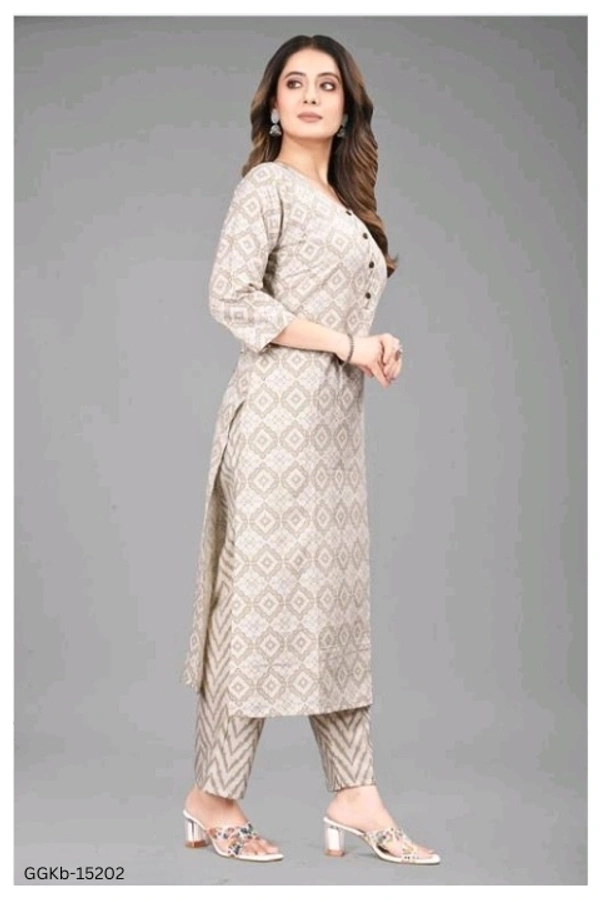 GGK-15202 Women's & Girls Kurta And pant sets - S