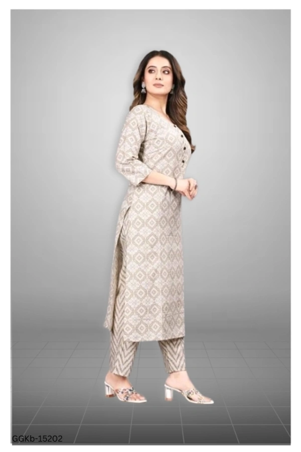 GGK-15202 Women's & Girls Kurta And pant sets - S