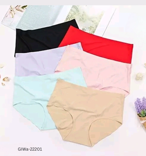 GIWb-22201 Woman Ice Silk Mid-Waist Seamless Panties - M