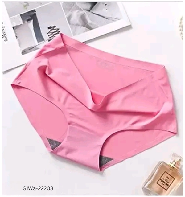 GIWb-22203 Hipster Panty Ice Silk Blend Invisible Lines - XXL