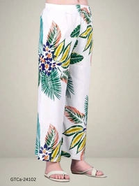 GTCa-24102 Women Printed Night Suit Set - XL