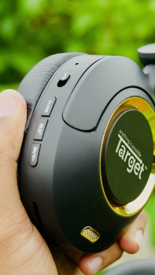 Target HB-255 Wireless Headphone 17H Playtime, Type-C Charging, Built-In Mic, Universal Bluetooth Compatibility (BLACK)