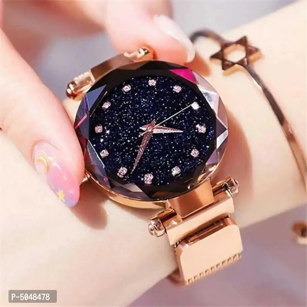 Amazing Metal Analog Watch for Women