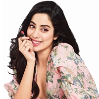 Nykaa So Matte Lipstick - Frisky Fuschia 02 M(4.2gm)