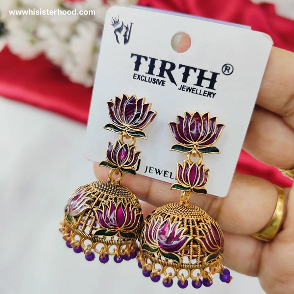 Lotus Jhumkas  - Seance