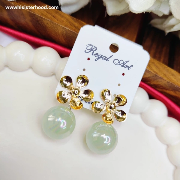 Western Earring 1 - Snowy Mint