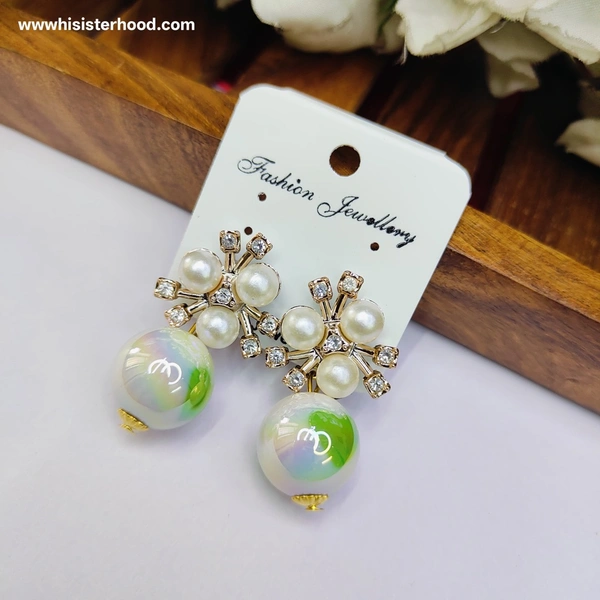 western earring 5 - Green