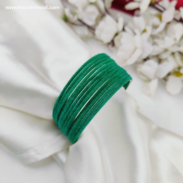 2.10 Velvet Plain Metal Bangle 19