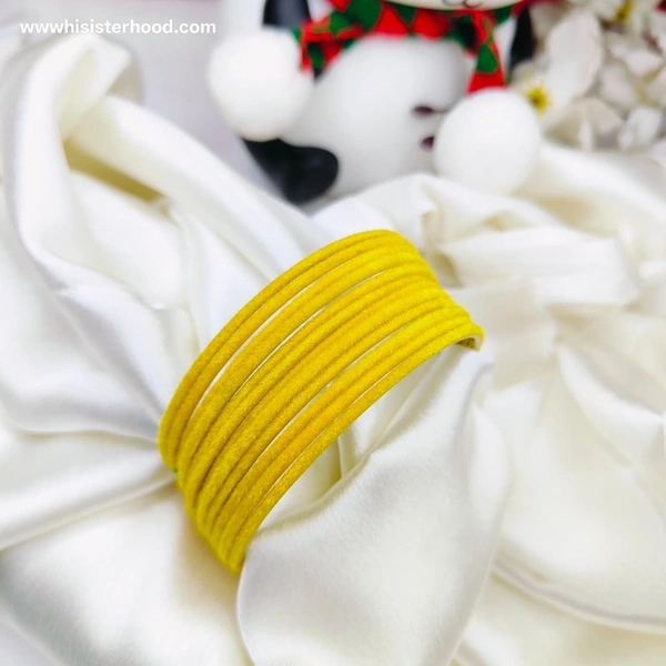 2.10 Velvet Plain Metal Bangle 14