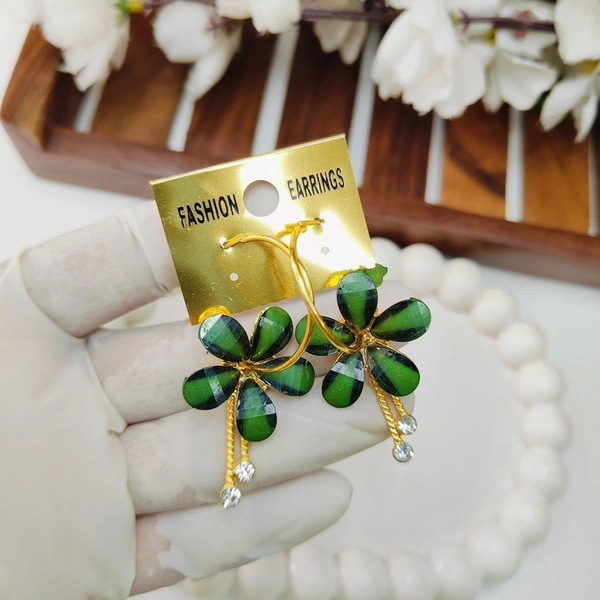 Earring 18
