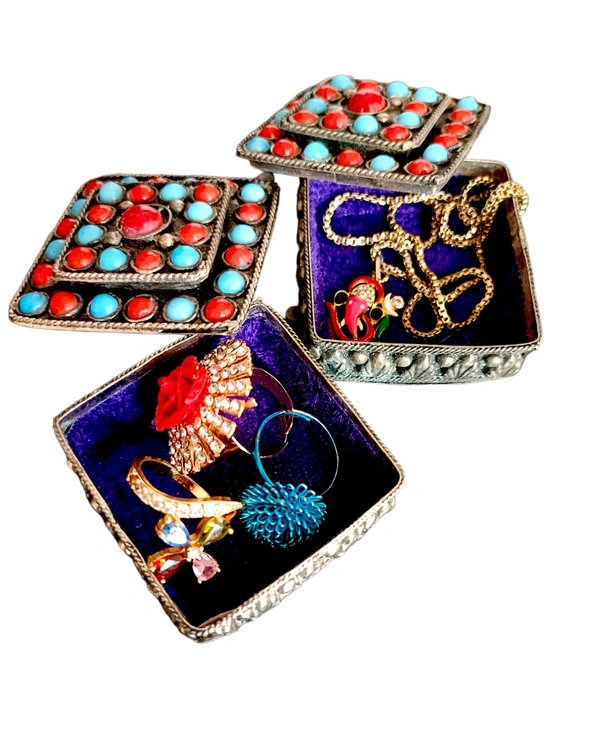 Metallic Finish Brass Multi Purpose Storage Box Set Of 2 - 4.5 cm X 4.5 cm, Silver