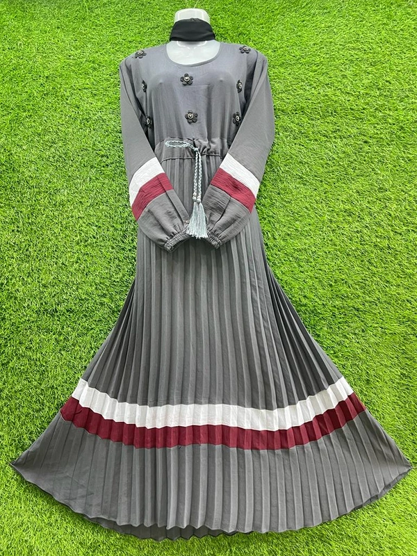 Humeira Abaya Dubai Style Simple Abaya Burkha in Premium Crush Grey Fabric Double Colour Crush with dori & Flower Work - XL, Grey, 300gm