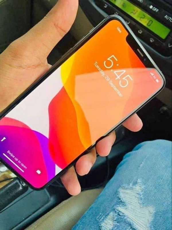 iphone xs 128 Gold - Black, 36