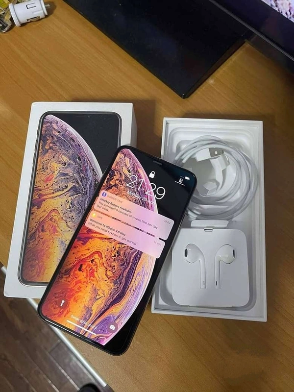 Iphone X 128 (Gold) - White, 3