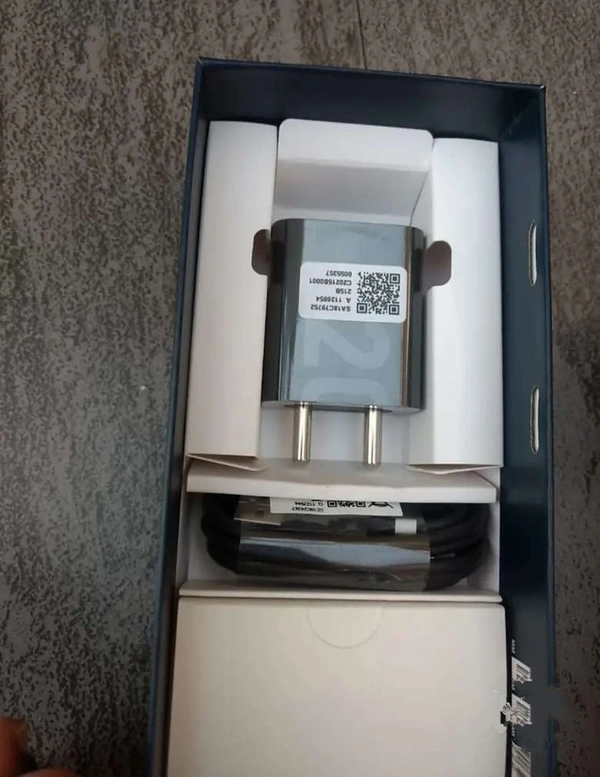 Moto G40 Fusion 4/64 Gold - Gold, 12